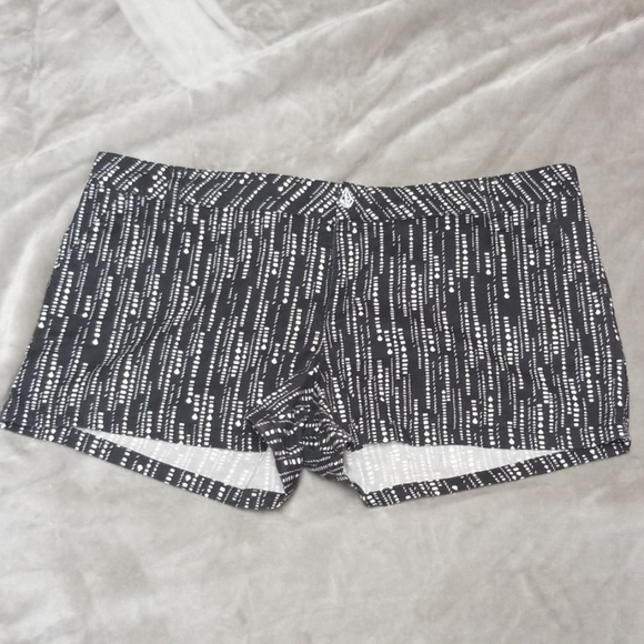 Volcom Pants - Volcom shorts Volcom Pants - Volcom shorts